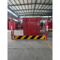 建筑工地基坑護(hù)欄 路面安全警示牌 井口施工可移動(dòng)沖孔護(hù)欄網(wǎng)