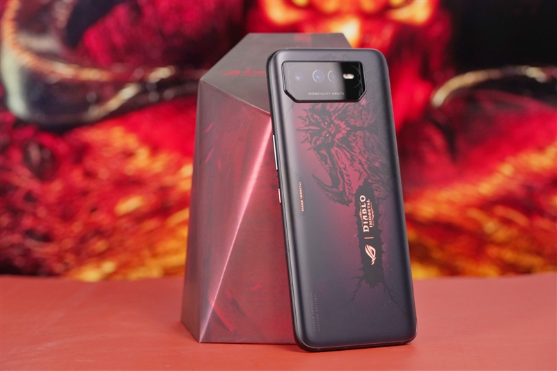 情懷,、性能一次拉滿,！ROG 6暗黑破壞神·不朽典藏限量版評測：全套周邊定制