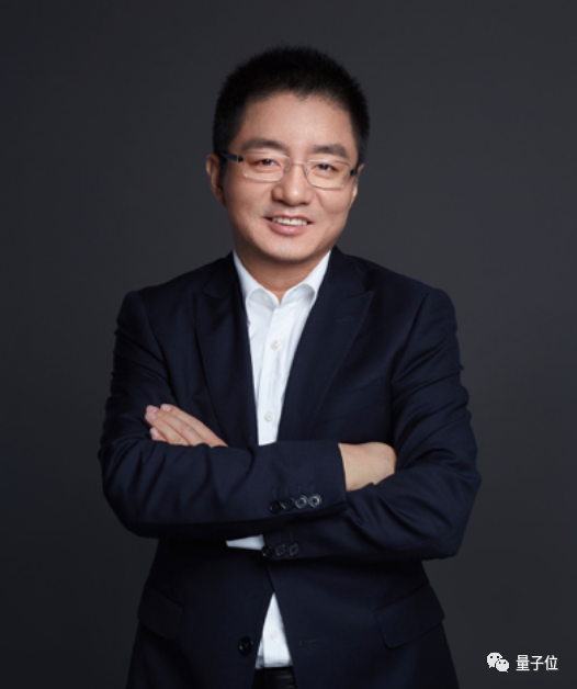 光桿司令狂攬2億美元,！大佬一人搞ChatGPT創(chuàng)業(yè)：兩天已現(xiàn)獨角獸模樣